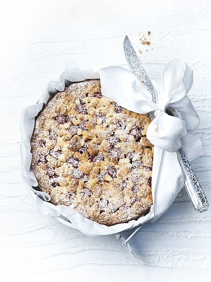 kirsch-marzipan-kuchen